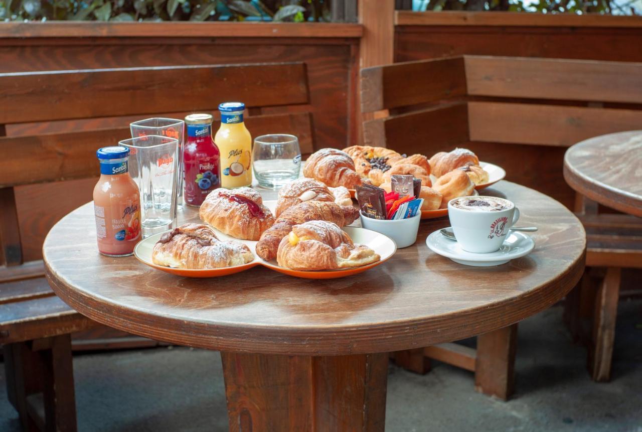 Bed&Breakfast Le Piazze Cori Exterior foto